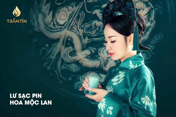 lư sạc pin hoa mộc lan