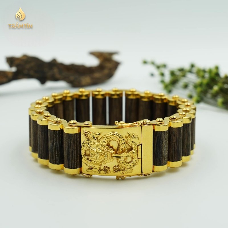 Vòng tay Trầm hương bọc vàng 18k