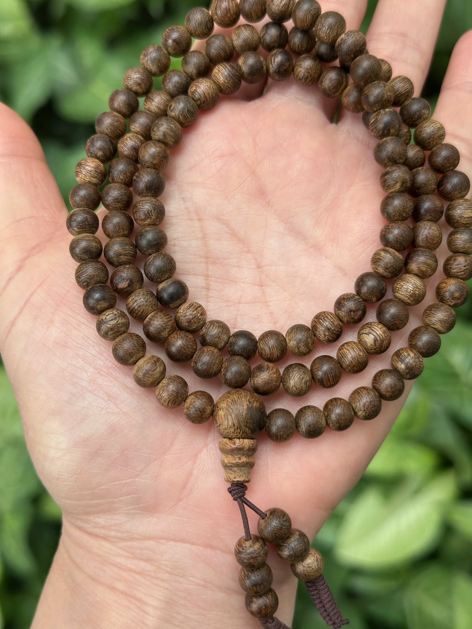 vong_tram_huong_108_hat_can_chim_Philipines_nang_12,65g_2 TTA36024 – Chuỗi trầm hương 108 hạt 6 ly cận chìm Phillipines nặng 12,65g