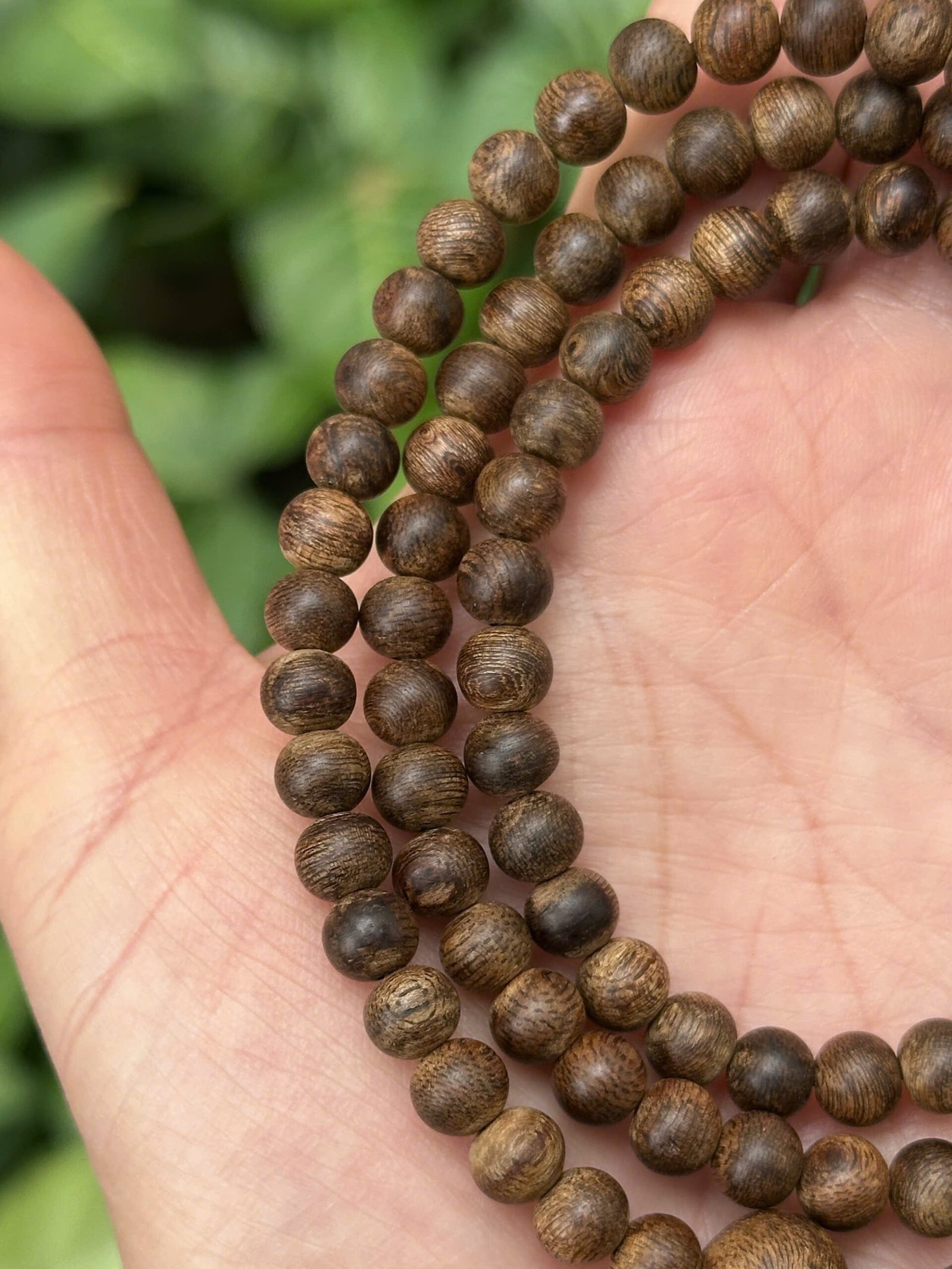 vong_tram_huong_108_hat_can_chim_Philipines_nang_12,65g_3 TTA36024 – Chuỗi trầm hương 108 hạt 6 ly cận chìm Phillipines nặng 12,65g