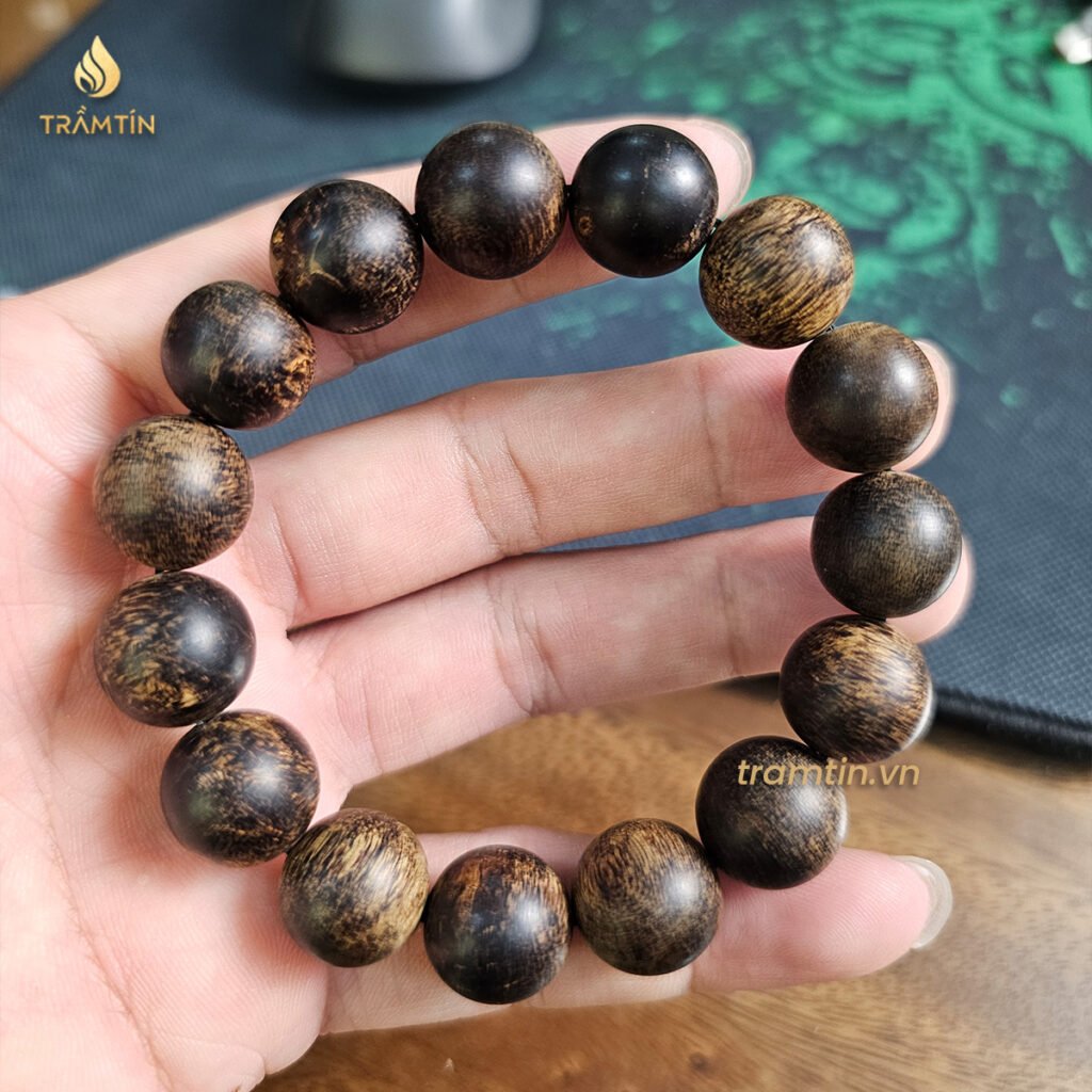 TTA36024 – Vòng trầm chìm tròn hạt 14mm Malaysia 25.15g